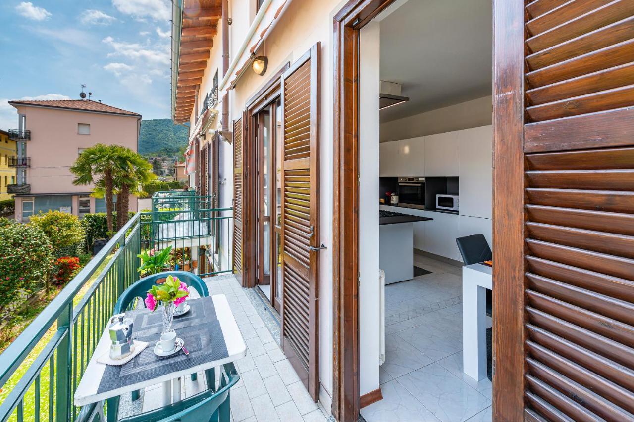 Tresa Bay House - Lugano Lake Lavena Ponte Tresa Exterior photo